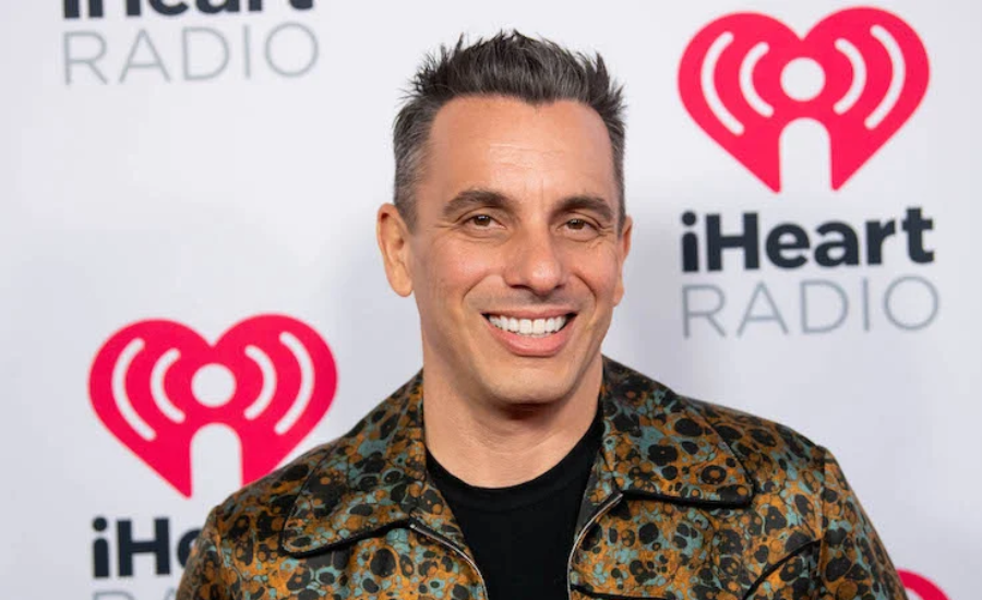 Sebastian Maniscalco: Net Worth, Biography, Early Life, Career, and More